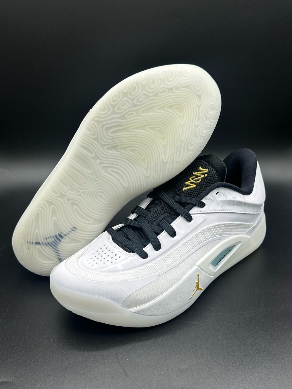 Jordan Zion 4 "Mud To Marble" White/Black Low Top Mens Sneaker FB1802-104 Sz 8.5
